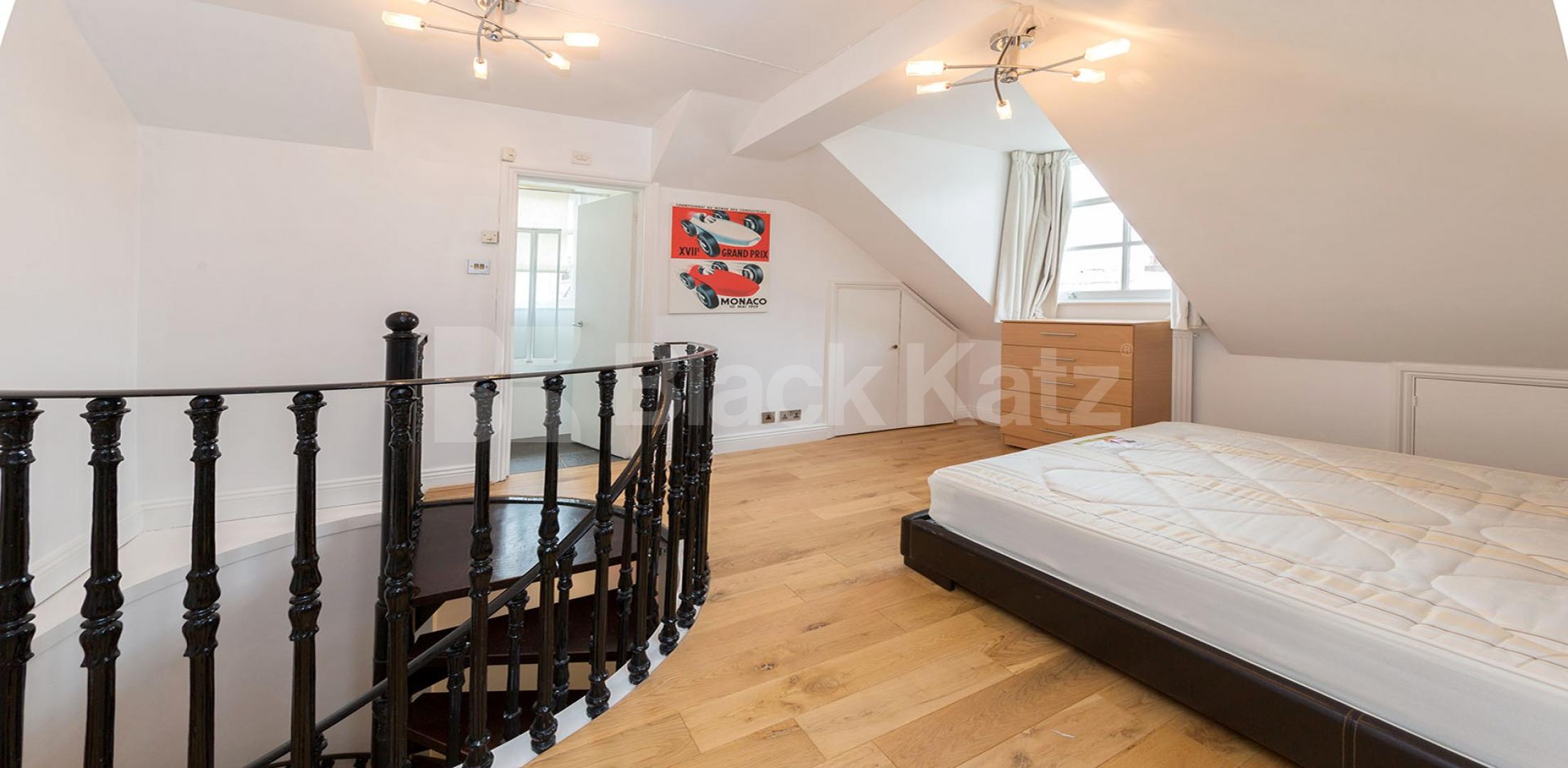 			NEW INSTRUCTION, 1 Bedroom, 1 bath, 1 reception Flat			 Fulham Road, CHELSEA